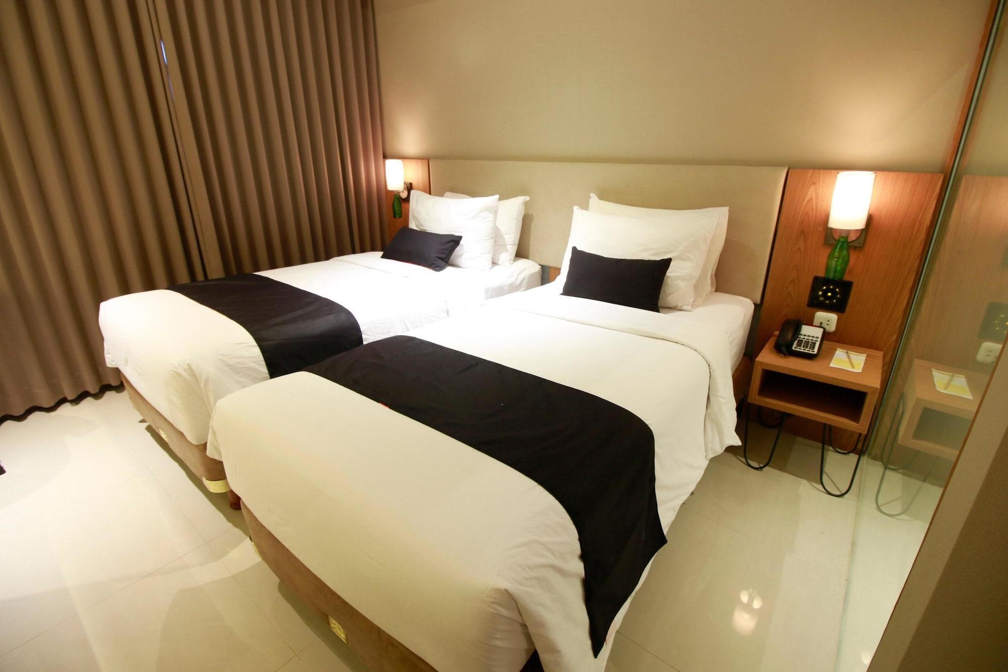 Yellow Star Ambarukmo 3*