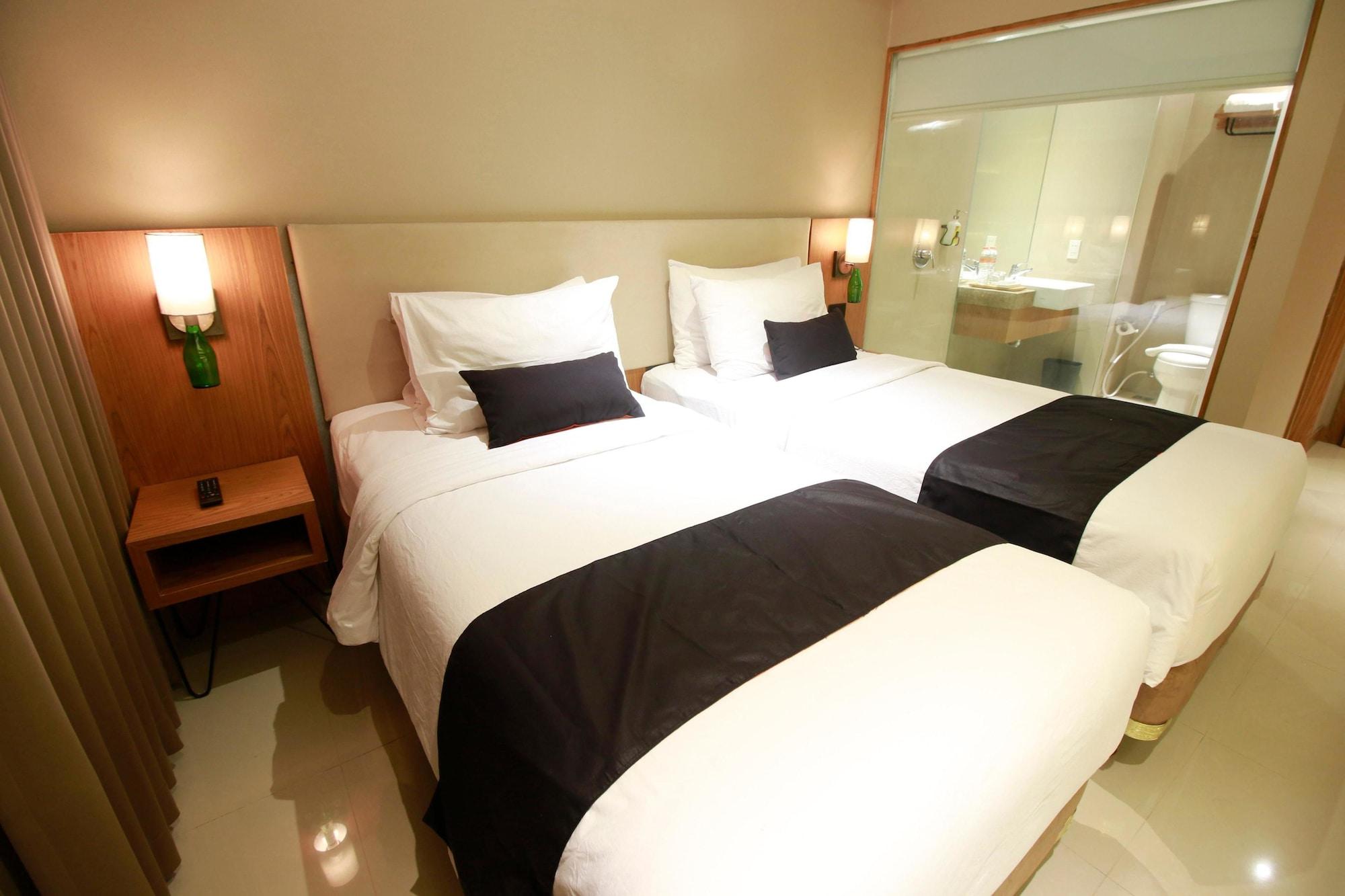 Yellow Star Ambarukmo 3*