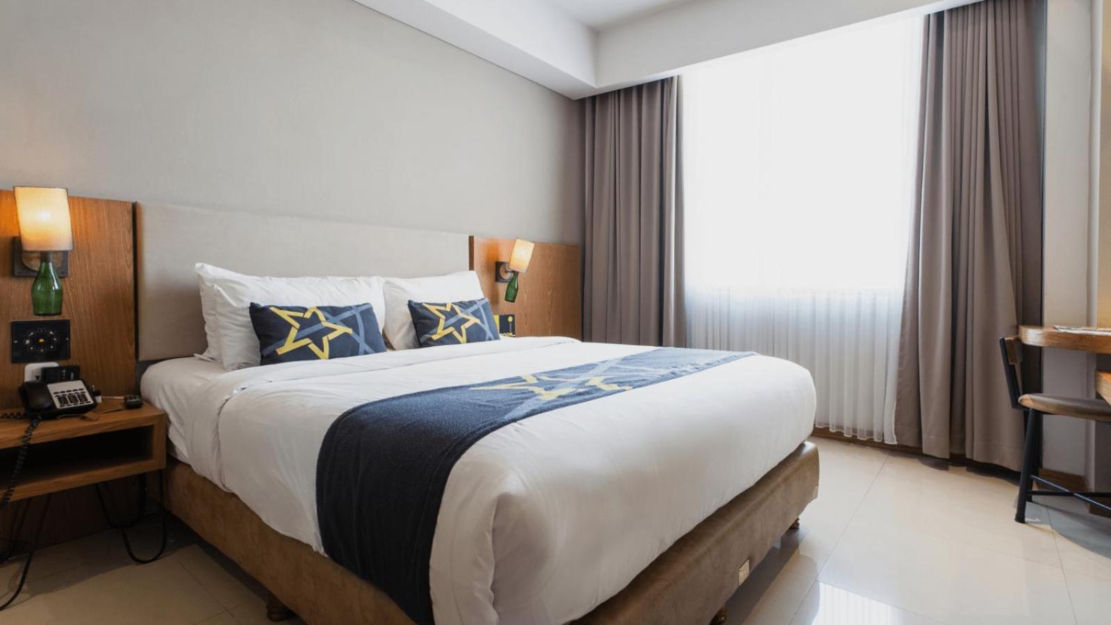 Yellow Star Ambarukmo Hotel