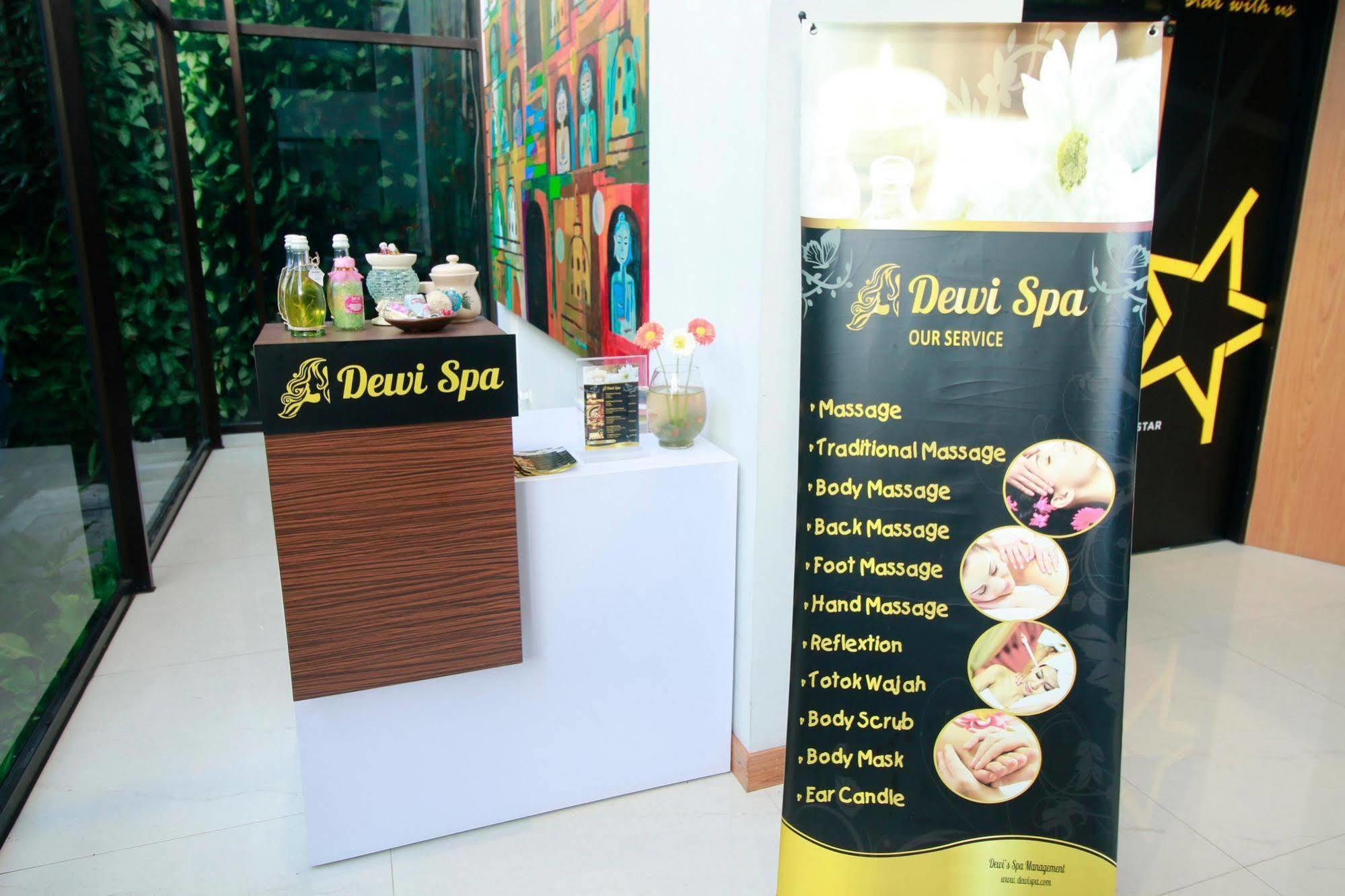 Yellow Star Ambarukmo 3*